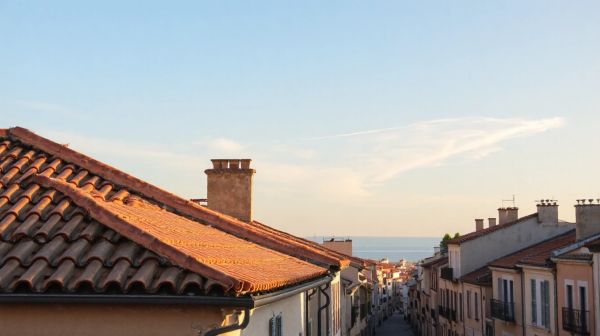 Top services de couvreur à Antibes pour votre toiture